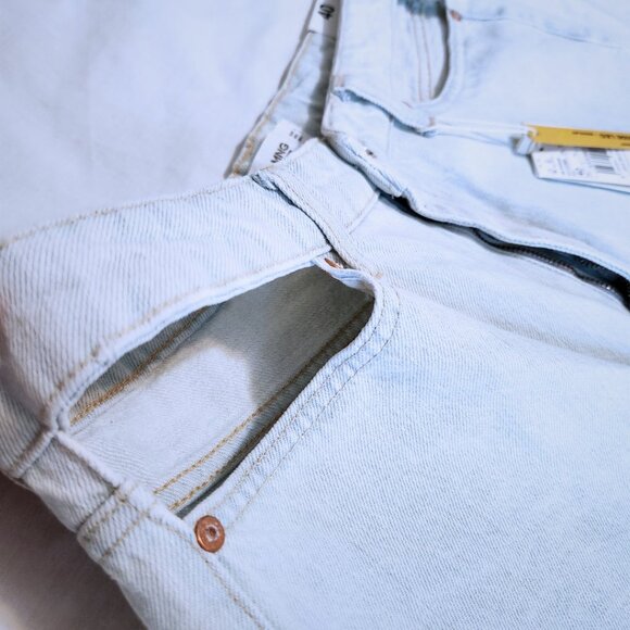 Mango "The Wide Leg Jeans" Light Wash | NWT & Cutout Pocket Detail | Size 8 US - Picture 6 of 12